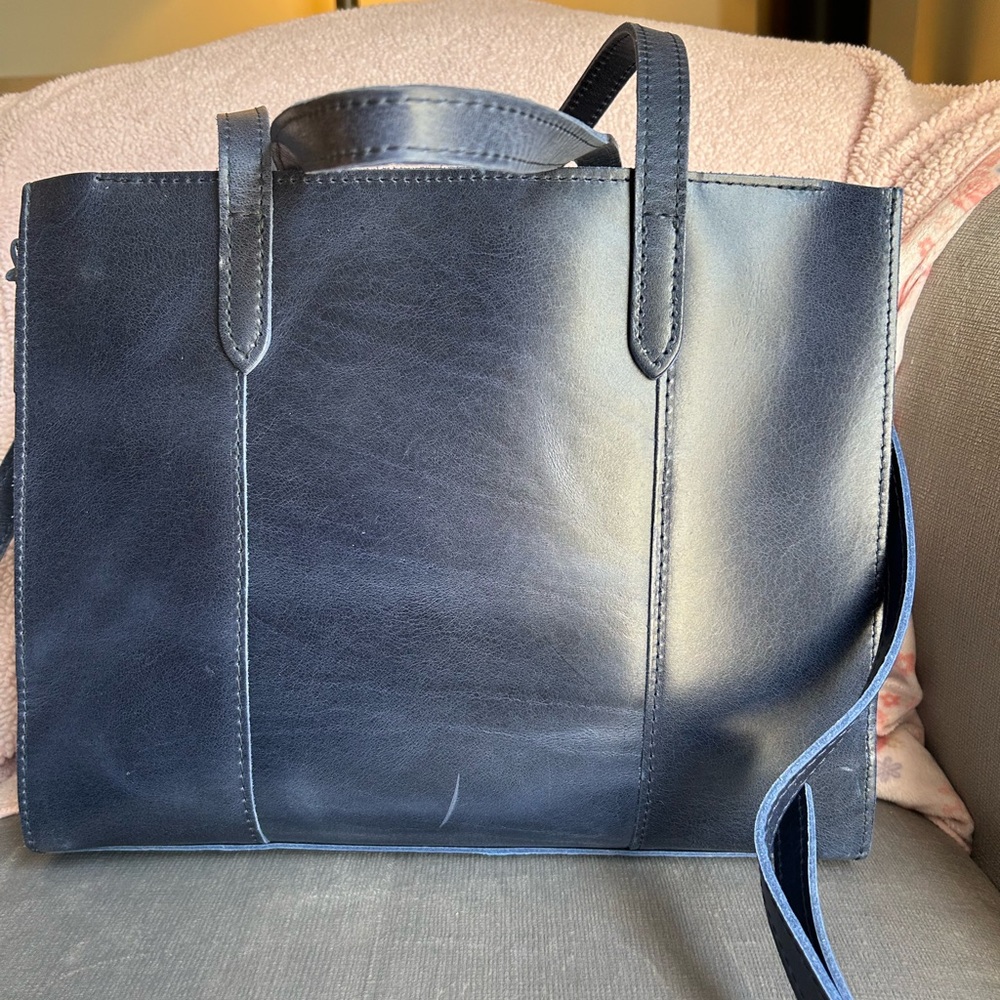 Portland leather goods- East West Lola in Cowboy Blue - Picture 2 of 3